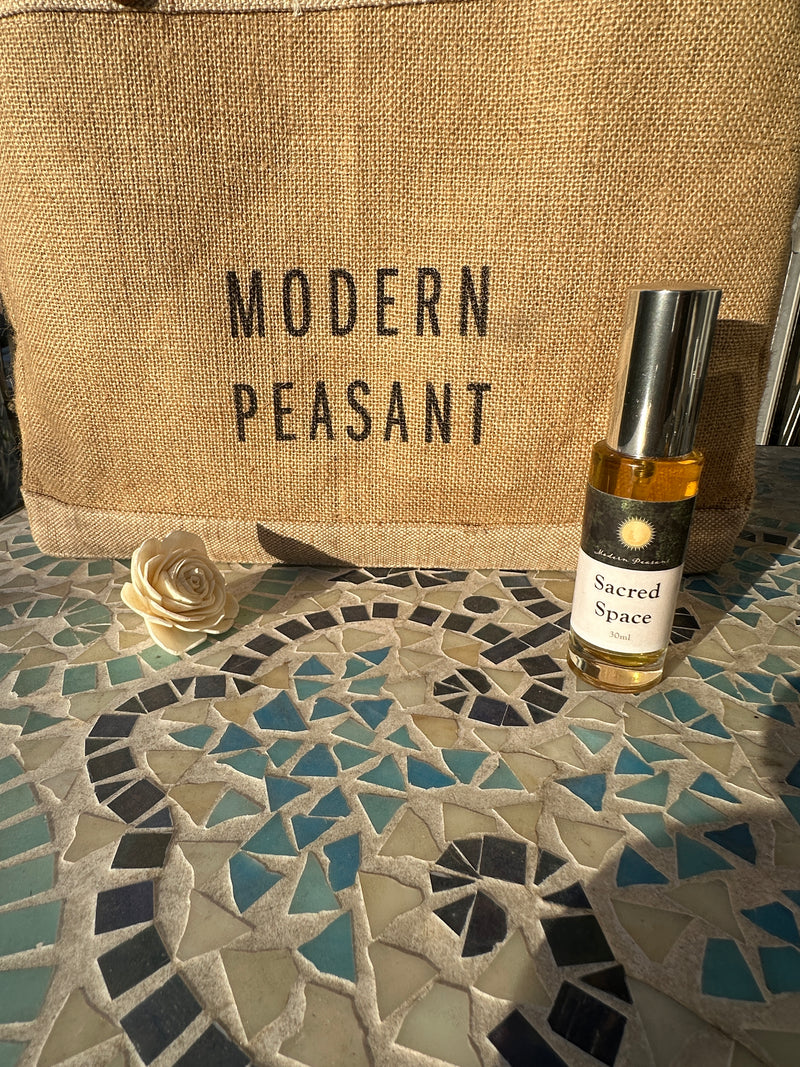 Sacred Space Room Spray. Lemongrass + Lavender.